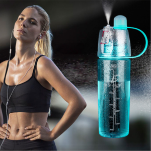 Botella De Agua Con Spray Atomizador 600ml