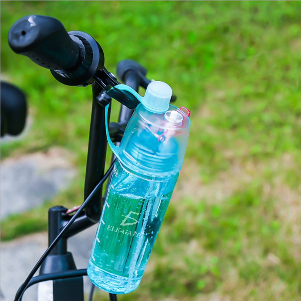 Botella De Agua Con Spray Atomizador 600ml