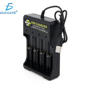 Cargador Universal de baterías Li-ion 18650 14500
