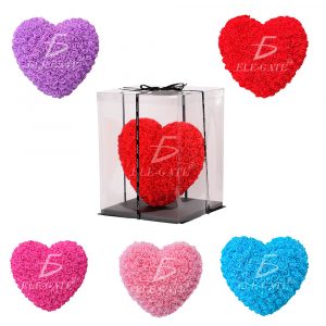 Arreglo Floral de Corazon de Rosas 23x23x12cm