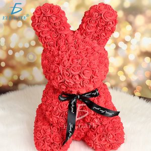 Arreglo Floral de CONEJO de Rosas 25x25x17cm