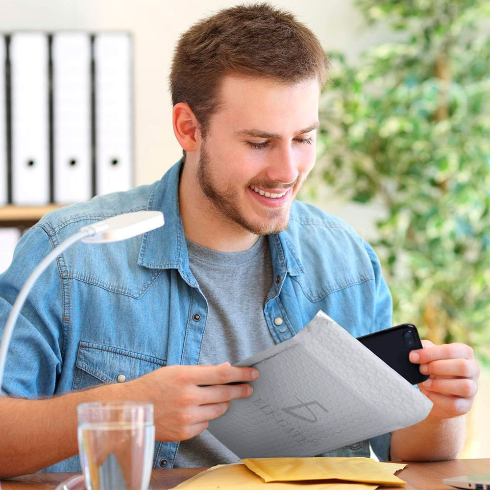 Bolsas de Envío con Burbuja Acolchado Adhesivo 18x36 cm Resistentes al Agua - Protege tus Entregas con Estilo de 18x36cm - Image 4