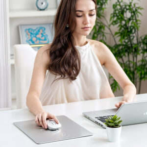 Mouse Pad de Aluminio Plateado Rectangular