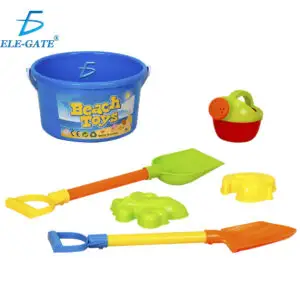 Set de Juguetes para Playa Incluye Cubeta y Regadera