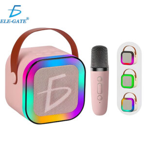 Bocina con Micrófono Bluetooth RGB carga tipo C y 4 efectos de Voz