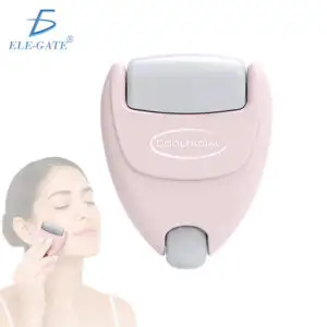 Rodillo de Hielo Facial Doble Cabezal Rosa con Tapas Protectoras
